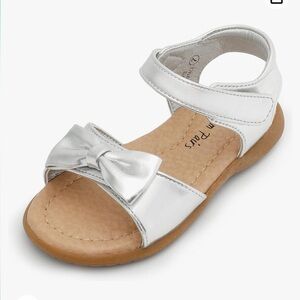 DREAM PAIRS little girls metallic silver sandals with Velcro straps, size 12